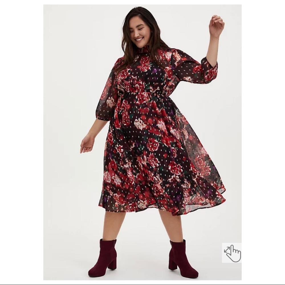 Host Pick 🤍 Torrid Floral Chiffon Mock Neck Midi Dress Size 3